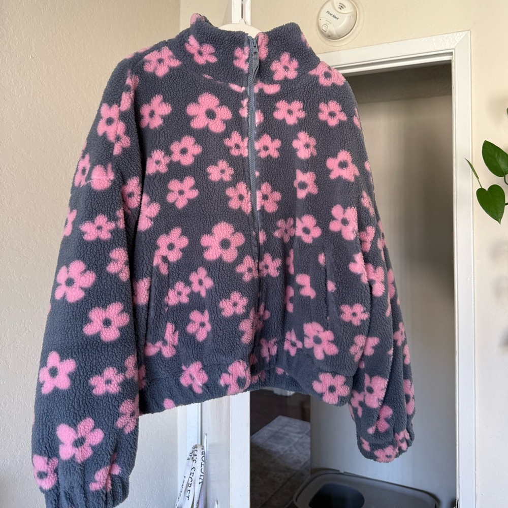 Floral Teddy Jacket in Gray and Pink